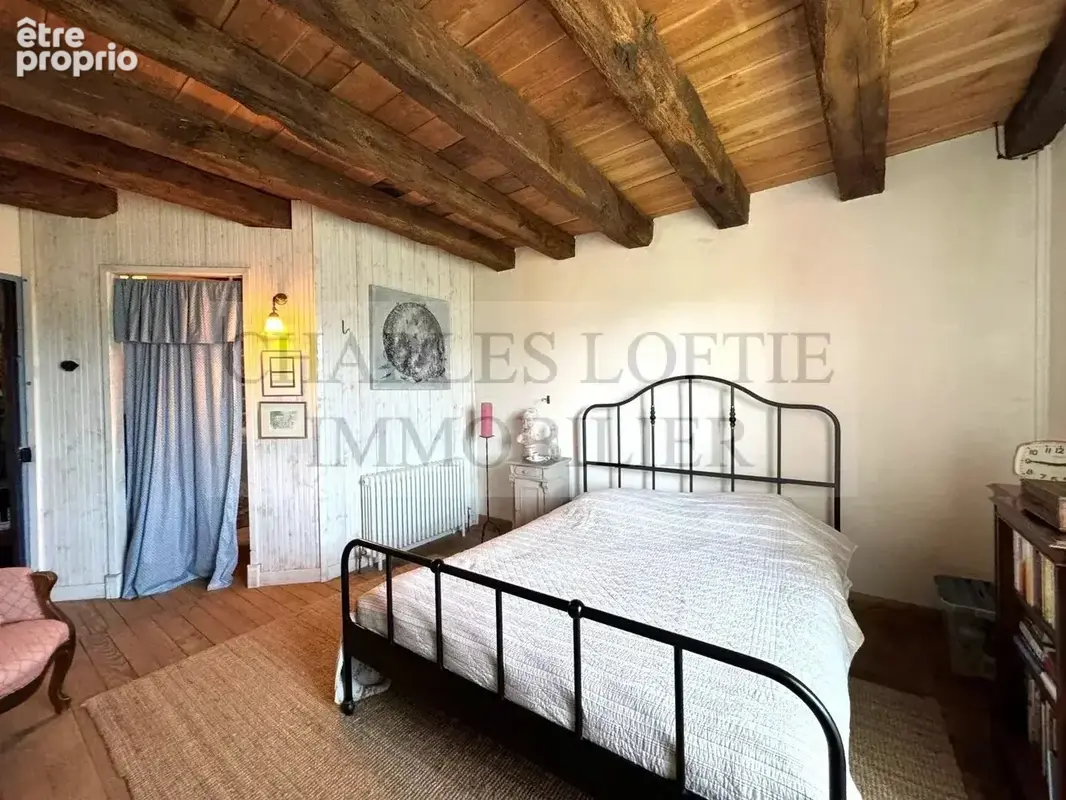 Ferme restaurée sur 1,4 ha de terrain - photo 24