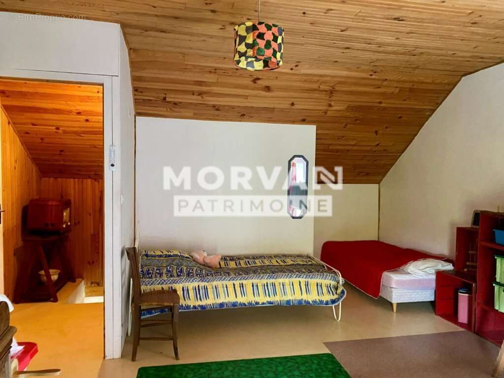 Maison à BILLY-CHEVANNES