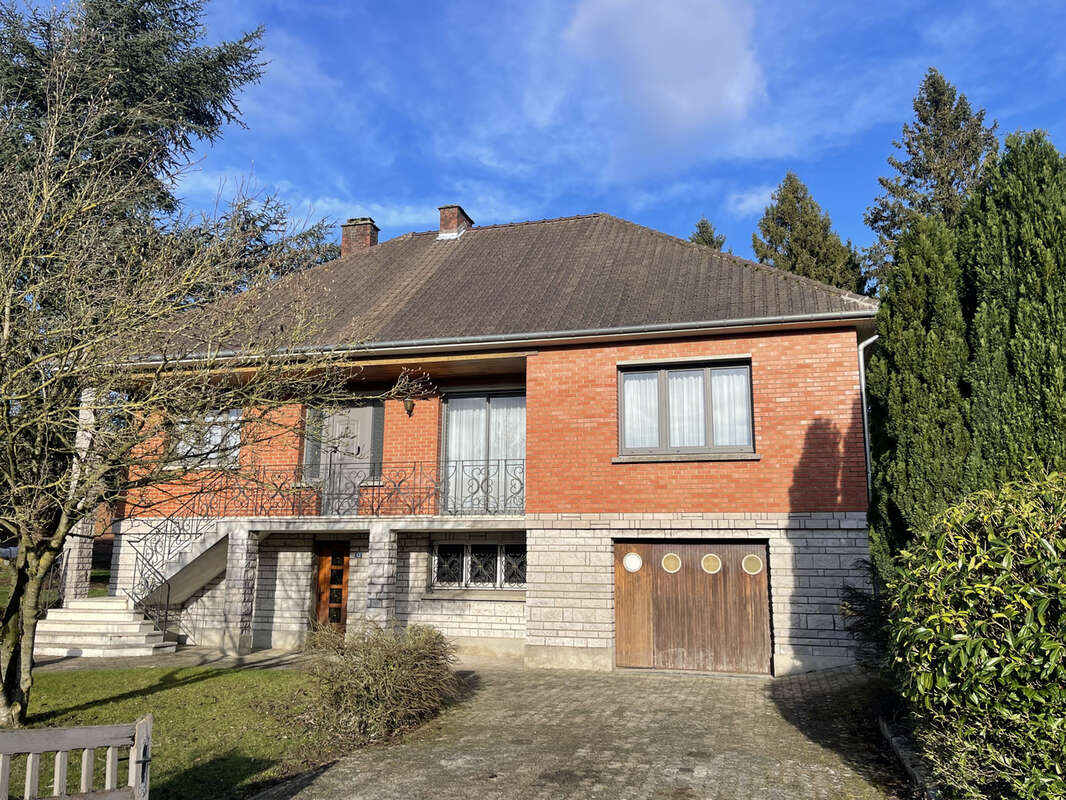 Maison à FONCQUEVILLERS