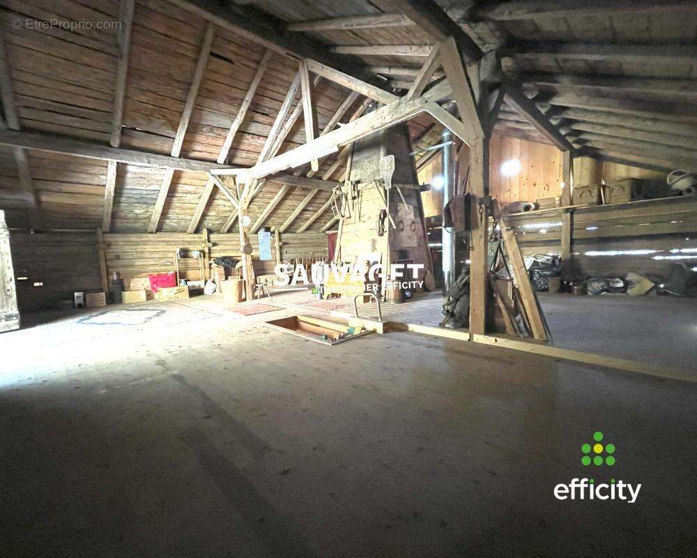 Maison à LE PETIT-BORNAND-LES-GLIERES