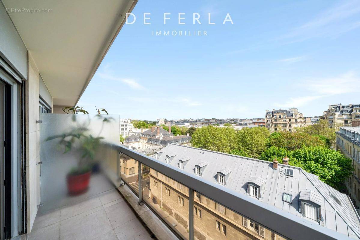 Appartement à PARIS-7E