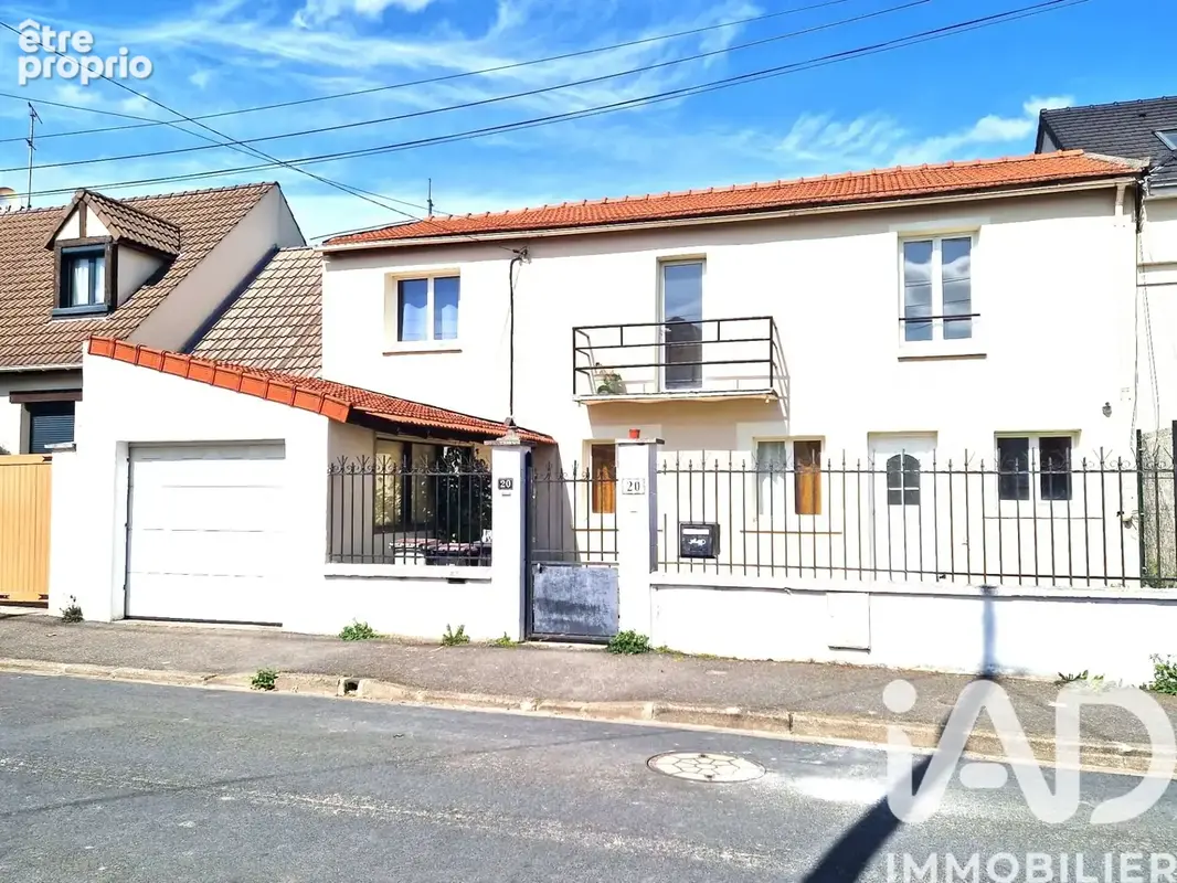 Photo 1 - Maison à SAVIGNY-SUR-ORGE
