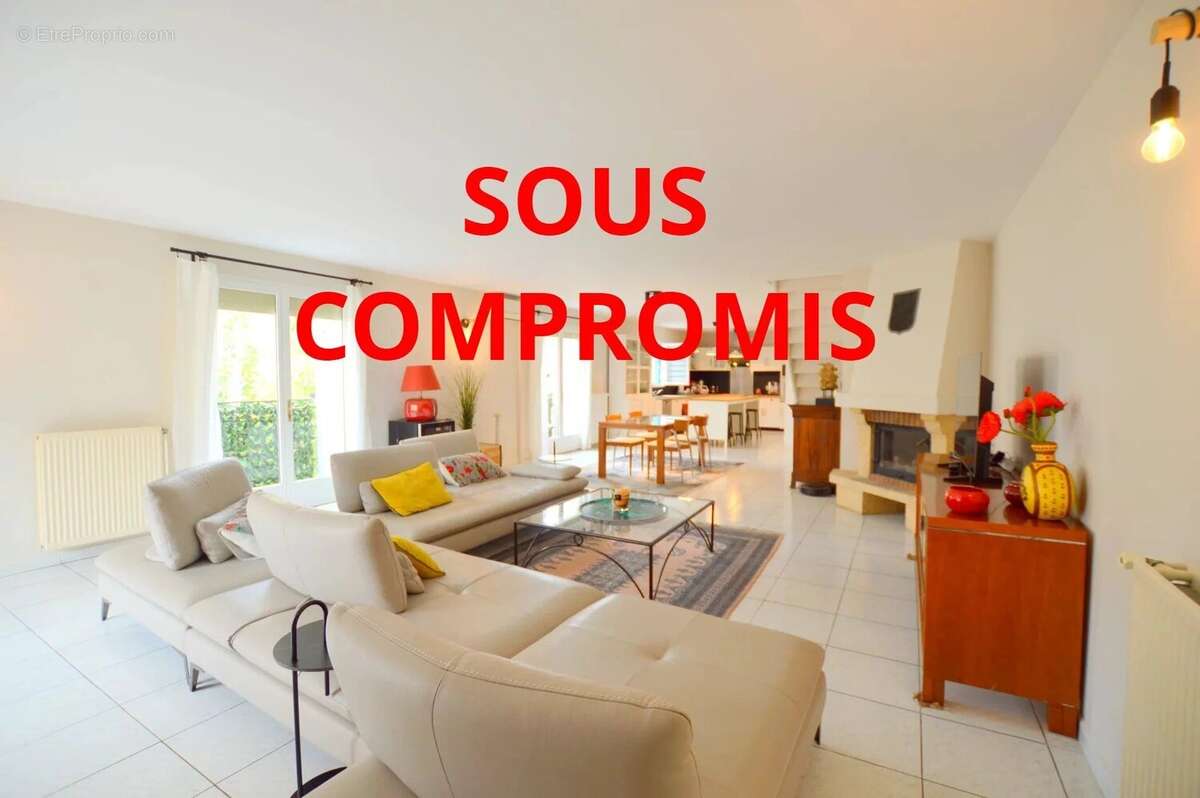 Maison à LUNEL