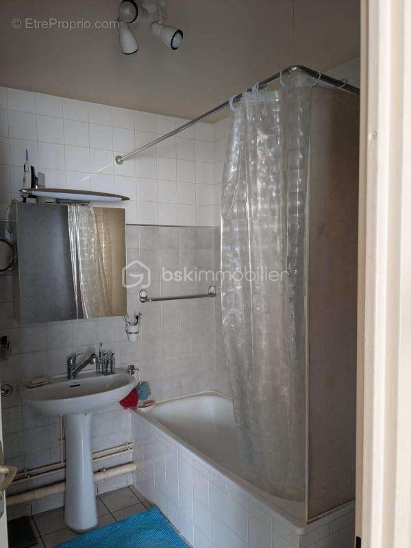 Appartement à MENNECY