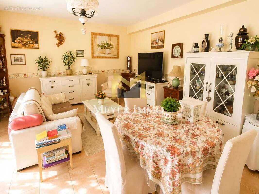 Exclusivité – superbe appartement 3 pièces de 69 m² avec terrasse, parking privatif et cave - photo 2