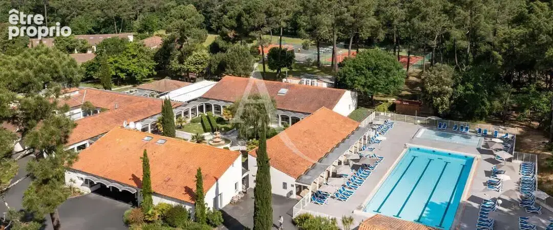 Appartement à LES MATHES