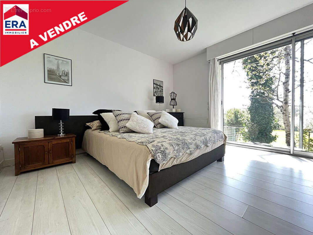 Maison à SAINT-SULPICE-ET-CAMEYRAC