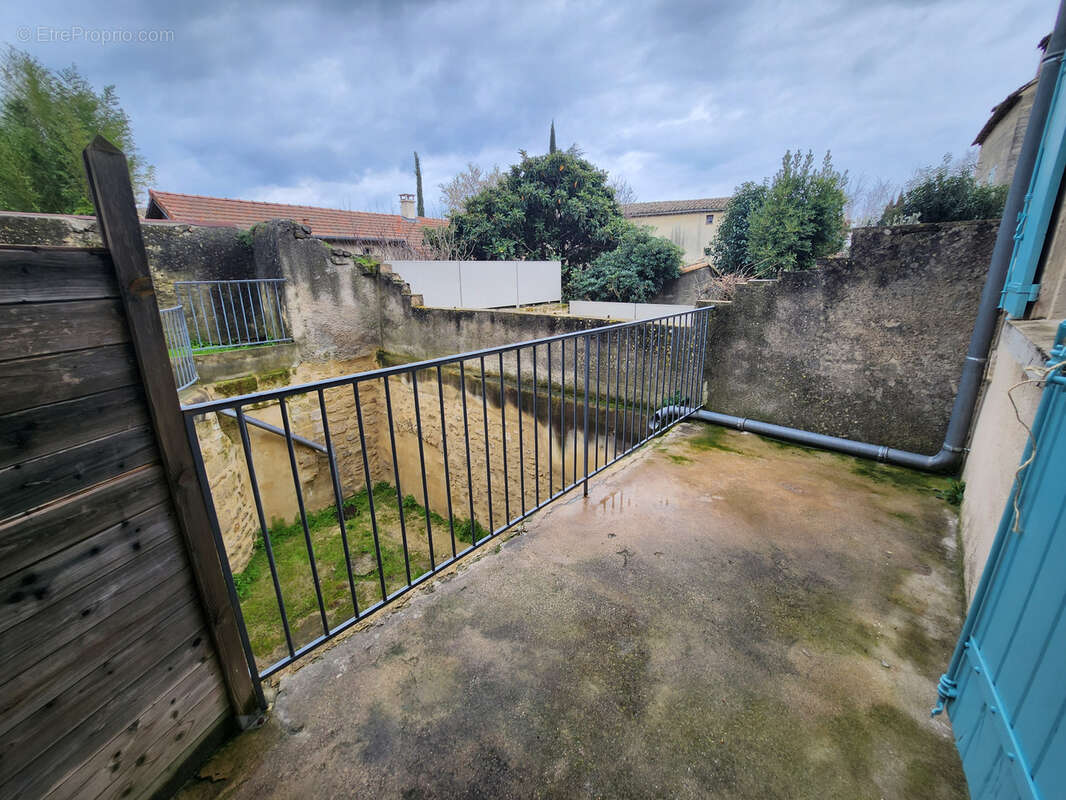 Appartement à UZES