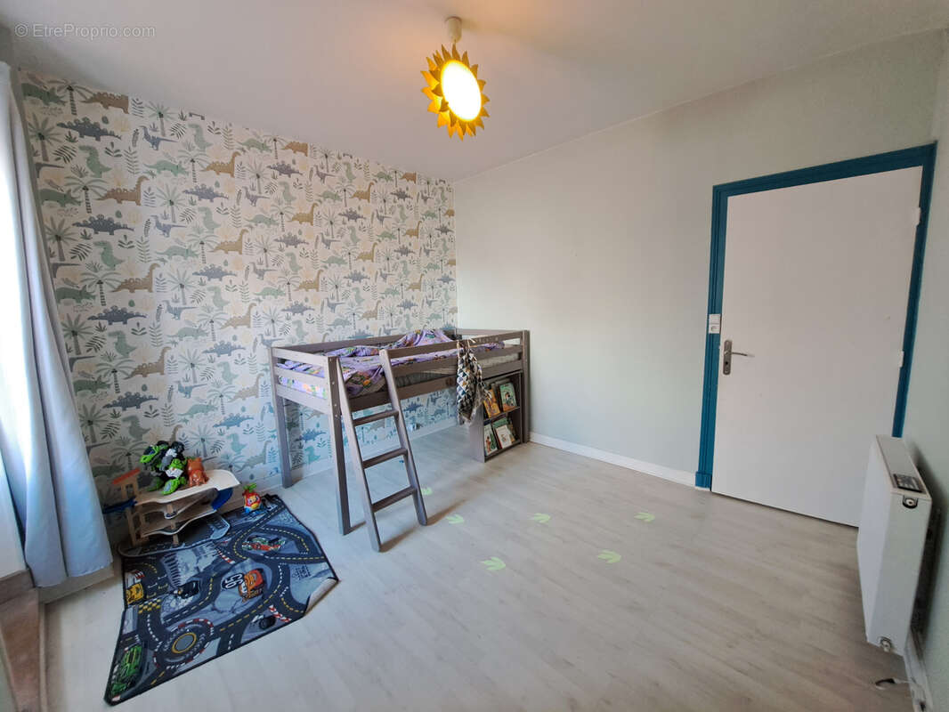 Maison à SAINT-BONNET