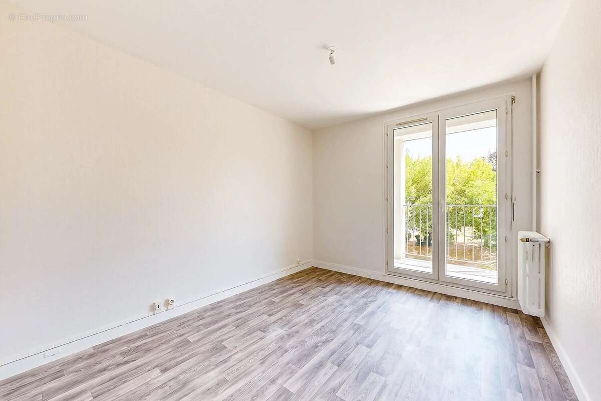 Appartement à BRETIGNY-SUR-ORGE