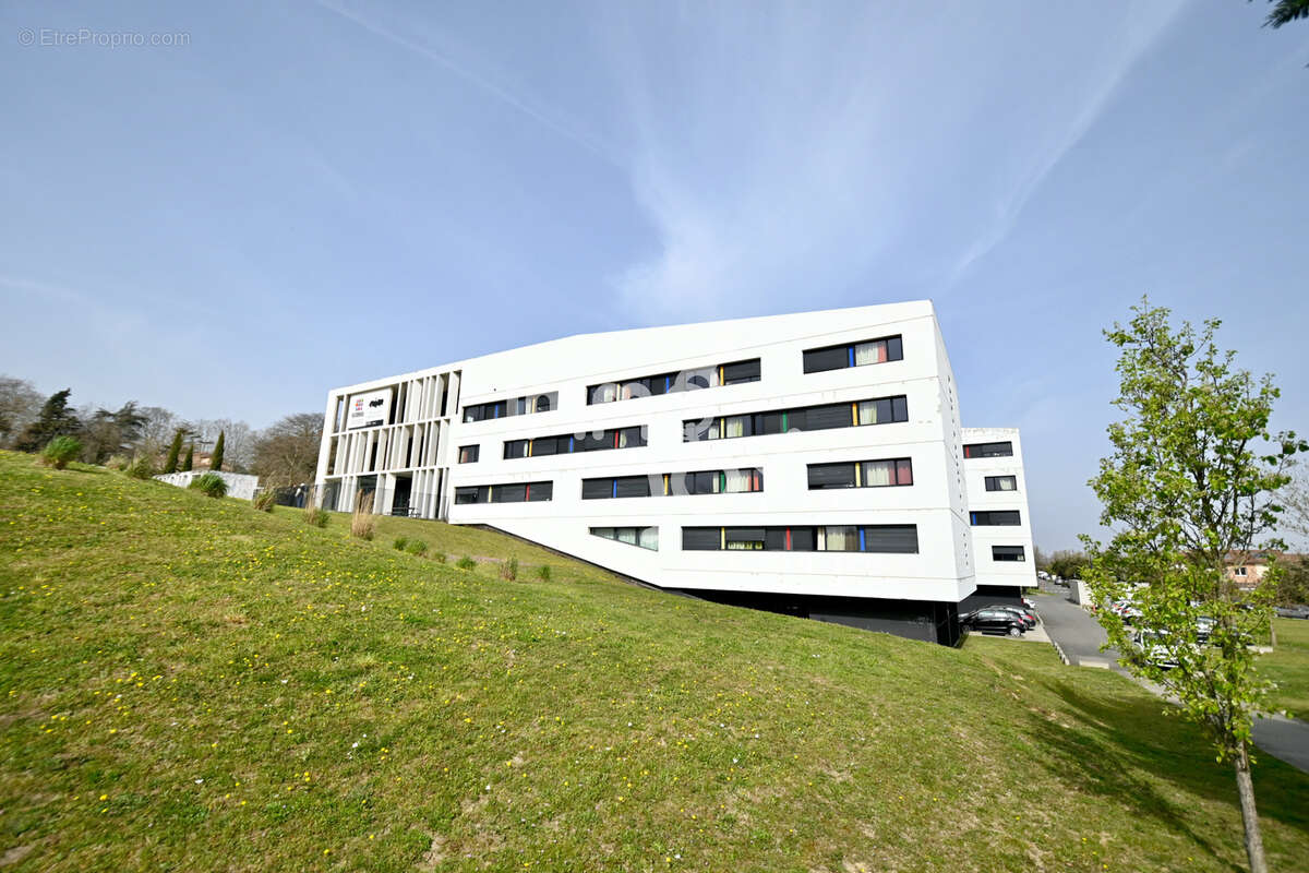 Appartement à AUZEVILLE-TOLOSANE