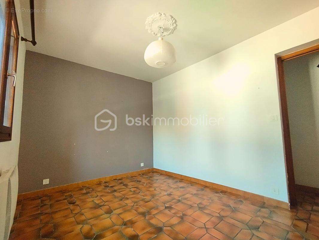Appartement T4 86 m2 - photo 9