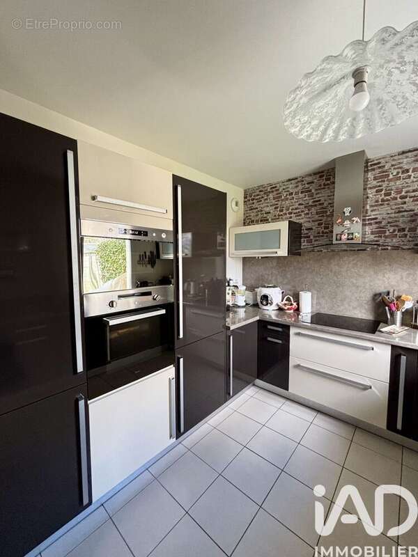 Photo 7 - Appartement à NANTEUIL-LES-MEAUX