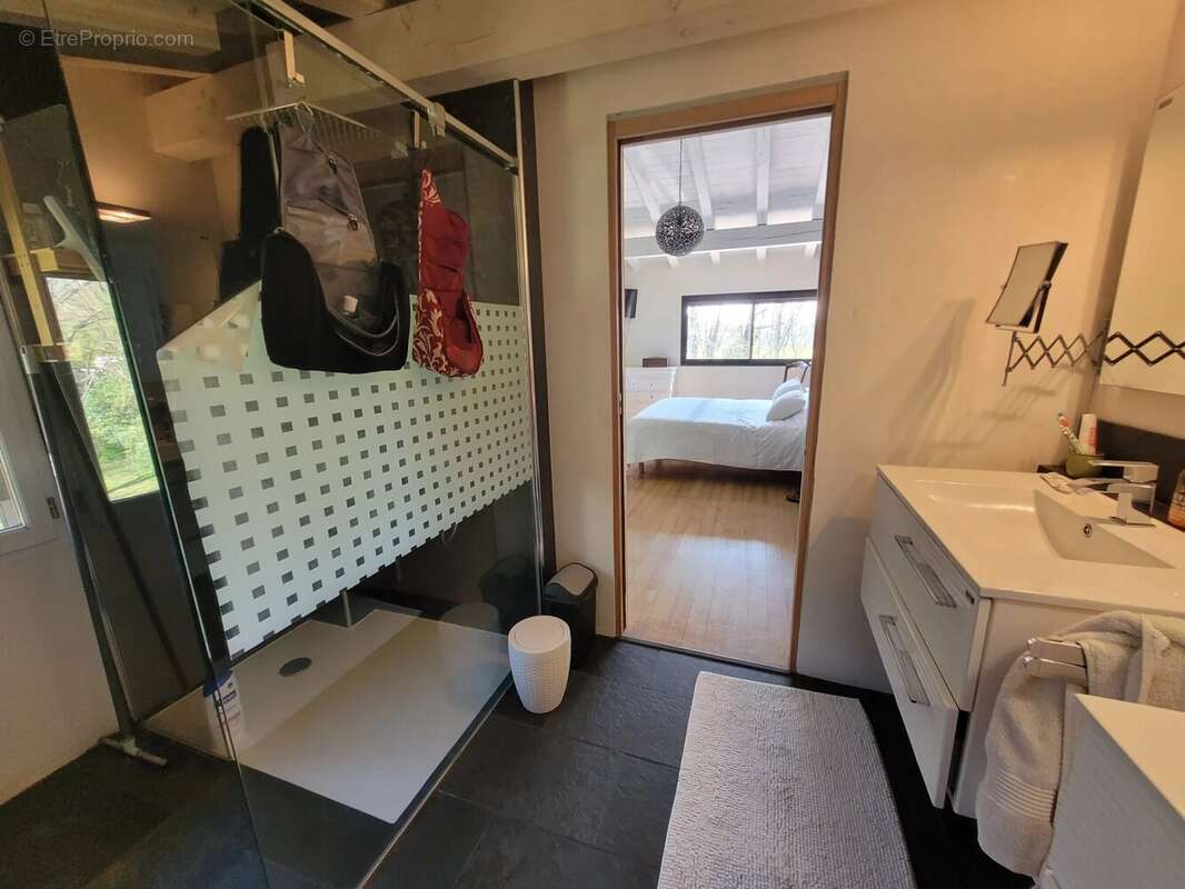 Maison à SAINT-SULPICE