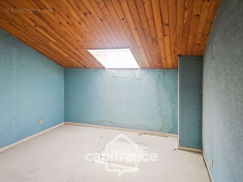 Maison à CASTELCULIER