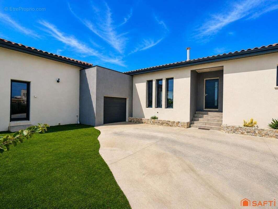 Photo 3 - Maison à NIMES