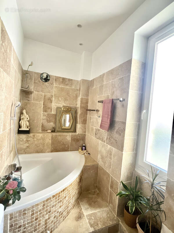 NICE   Quartier des Poètes - 2 pièces 53 m2   Calme   DPE C - photo 7