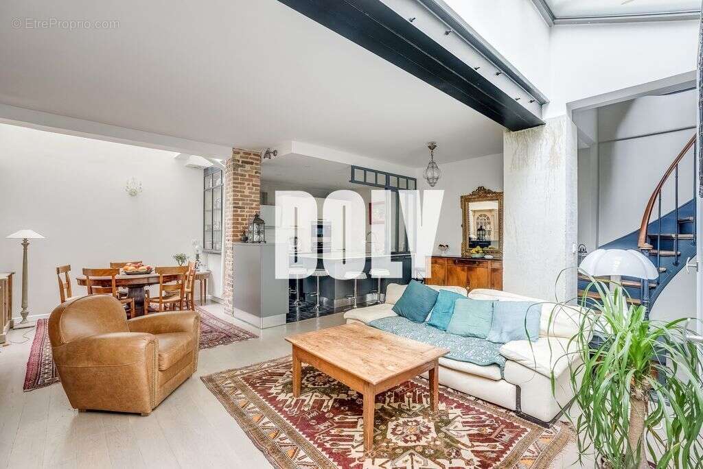 Appartement à LEVALLOIS-PERRET