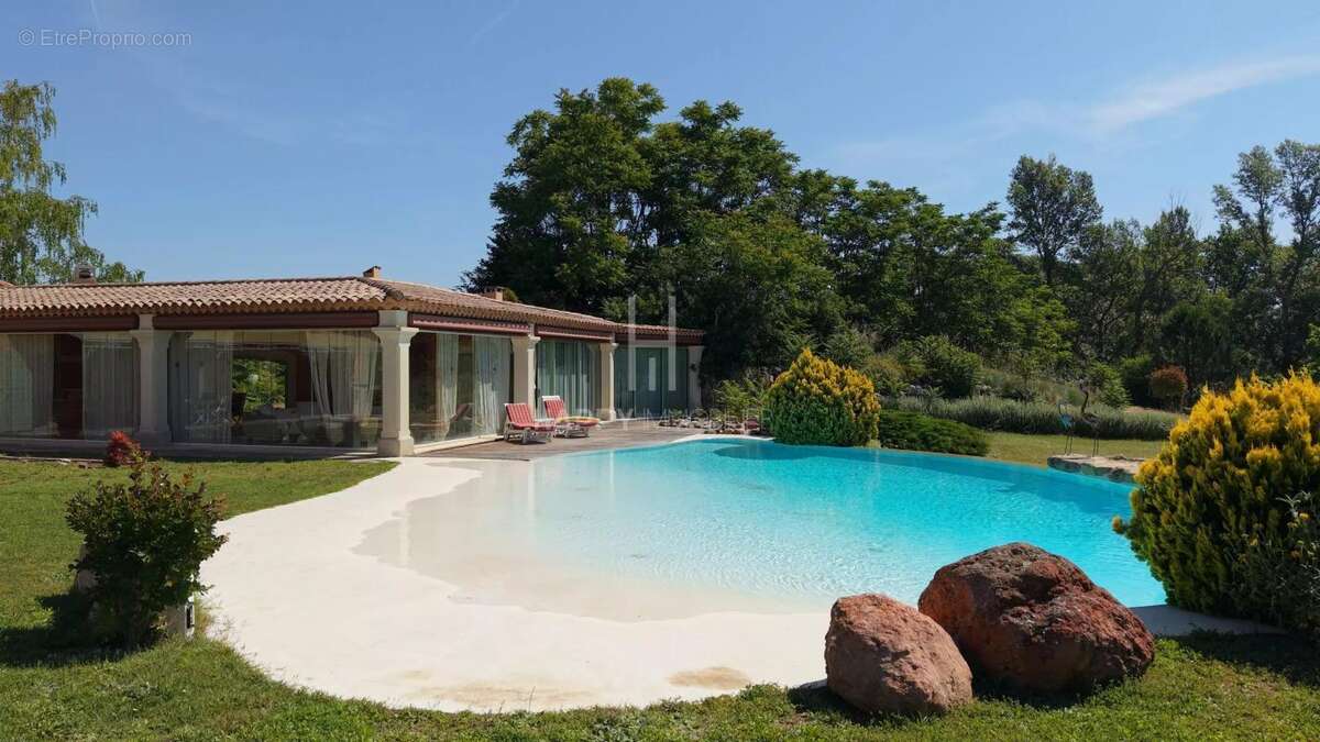 Maison à GOULT
