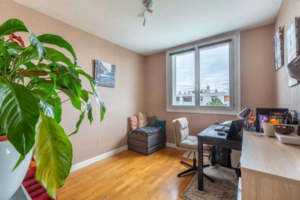 Appartement à SAINTE-FOY-LES-LYON