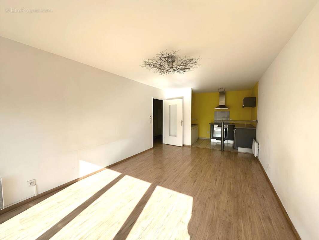 Appartement à WATTIGNIES