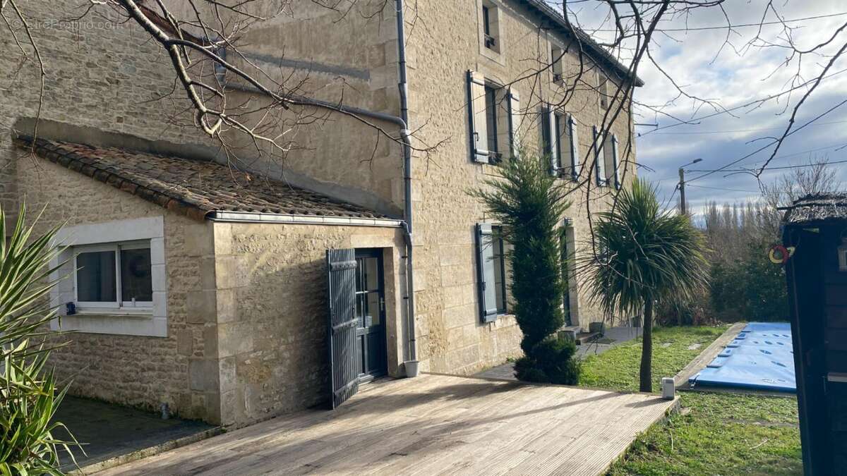 Maison à ECHIRE