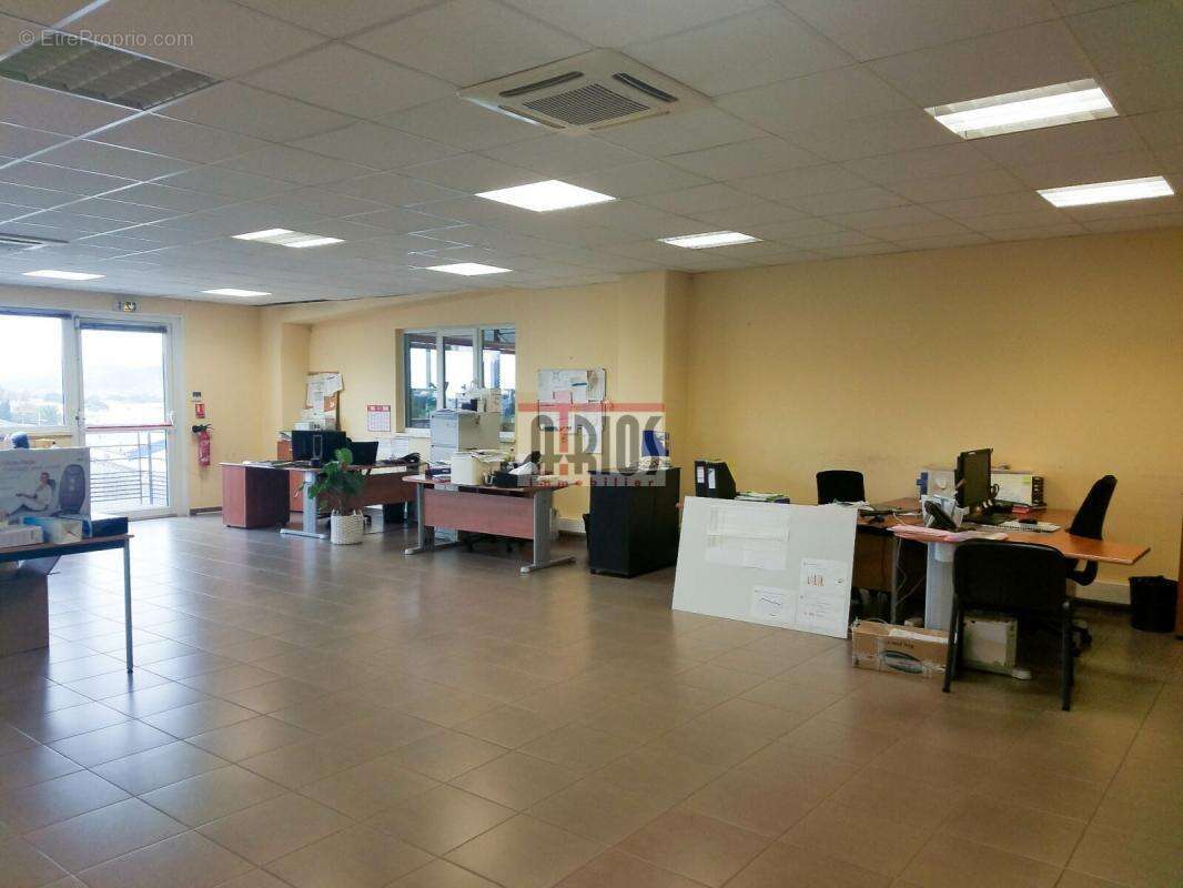 Commerce à LA SEYNE-SUR-MER