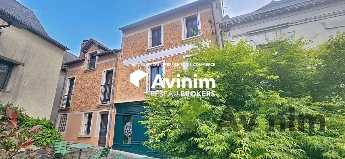 Commerce à BAIN-DE-BRETAGNE