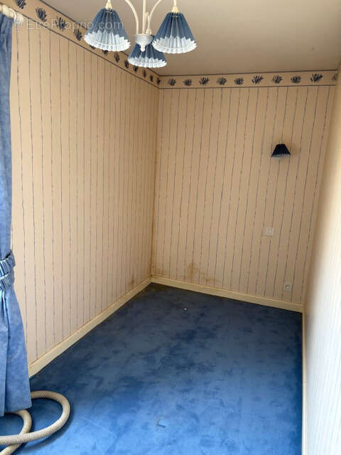 Maison à AMBRIERES-LES-VALLEES