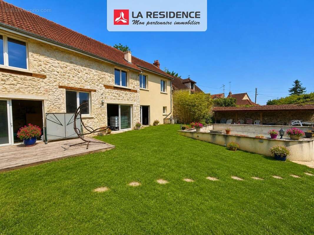 Maison 300 m² à Bennecourt  - photo 9
