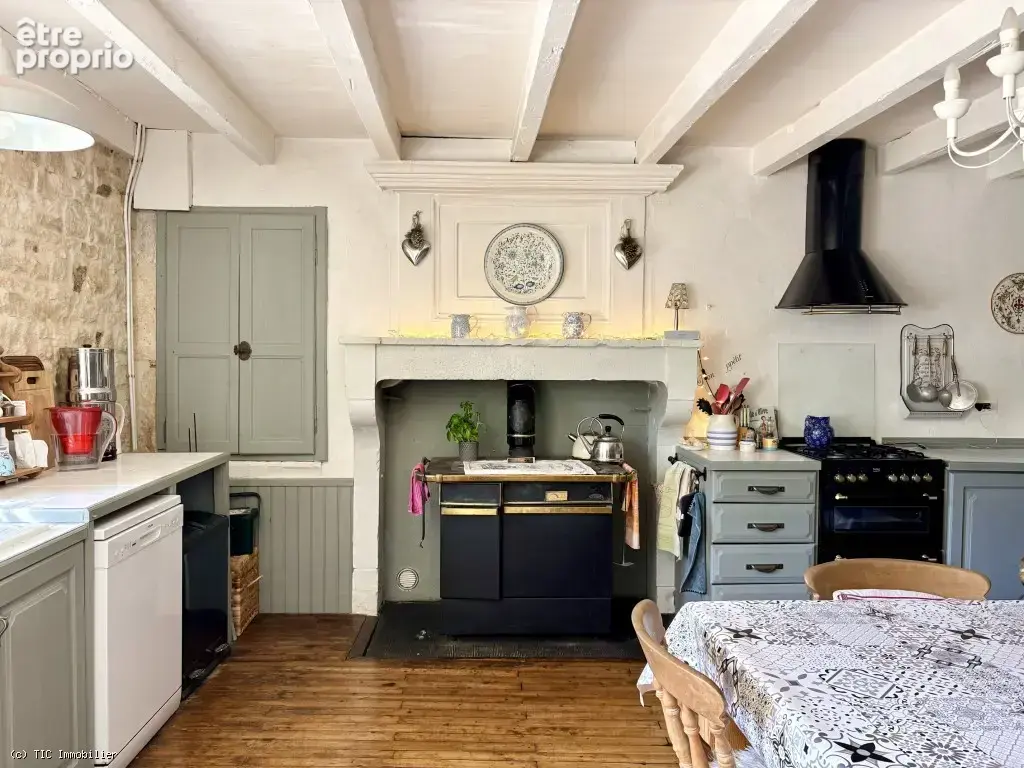 Maison de Village en Pierre Renovée avec 3 Chambres - photo 6