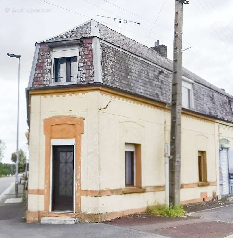 CAUDRY Maison à rénover - photo 2