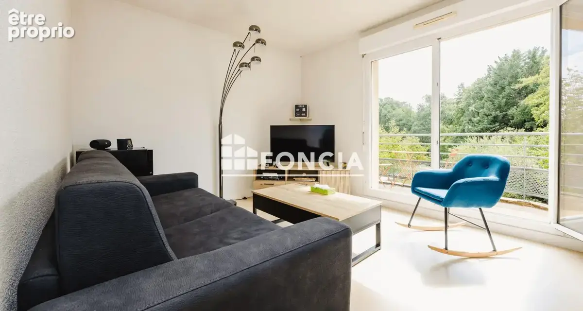 Vaste t2 avec balcon et parking - photo 3