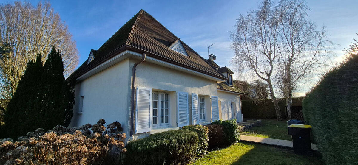Maison à CREPY-EN-VALOIS