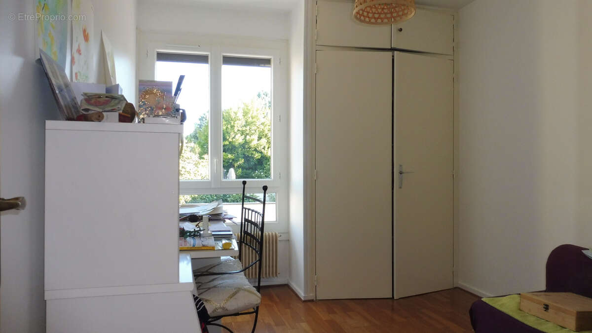 Maison 5 pièces, 114 m2 garage et jardin - photo 8