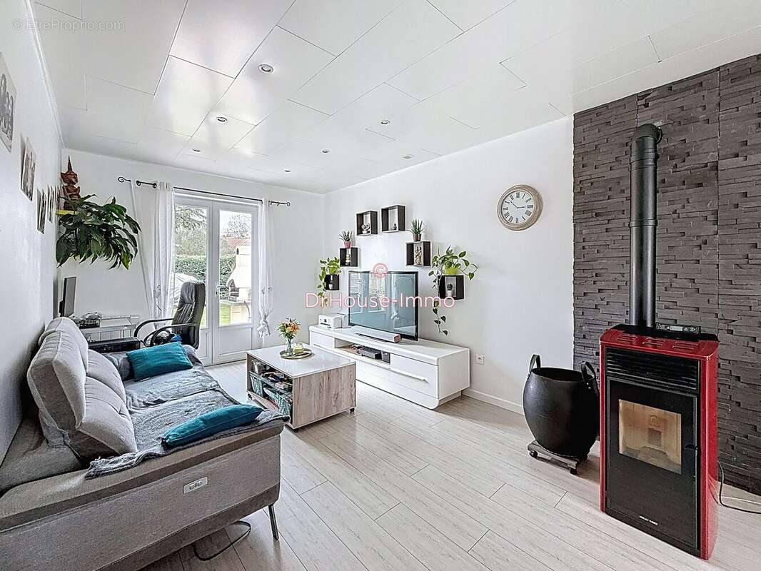 Maison à LAMONZIE-SAINT-MARTIN