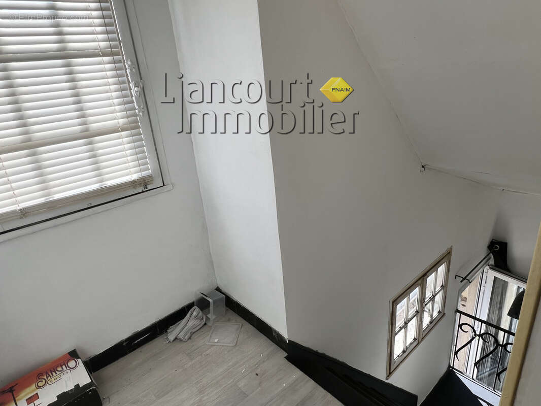 Maison indépendante pleine de charme à RANTIGNY 169900 € - photo 11