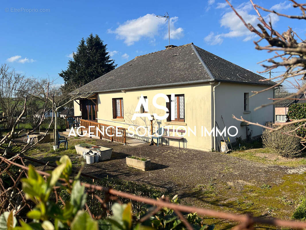 Maison à SAINT-GERMAIN-DE-COULAMER