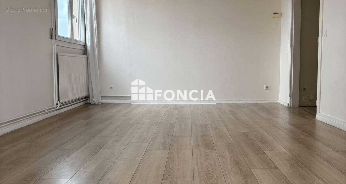 Appartement à PONTOISE
