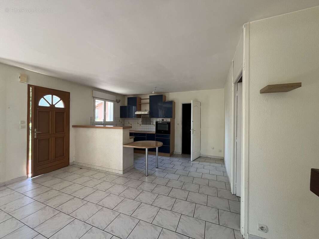 Pièce à vivre - Maison à FIGEAC