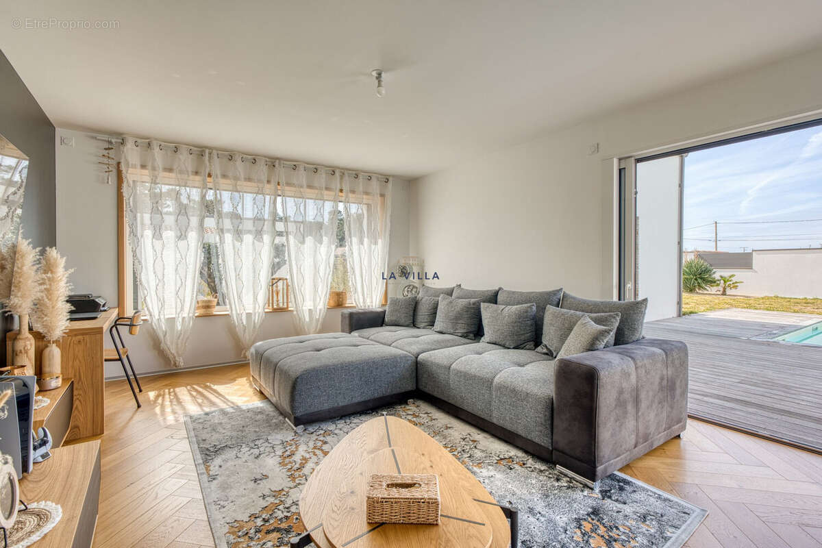 Maison à SAINT-HILAIRE-DE-RIEZ