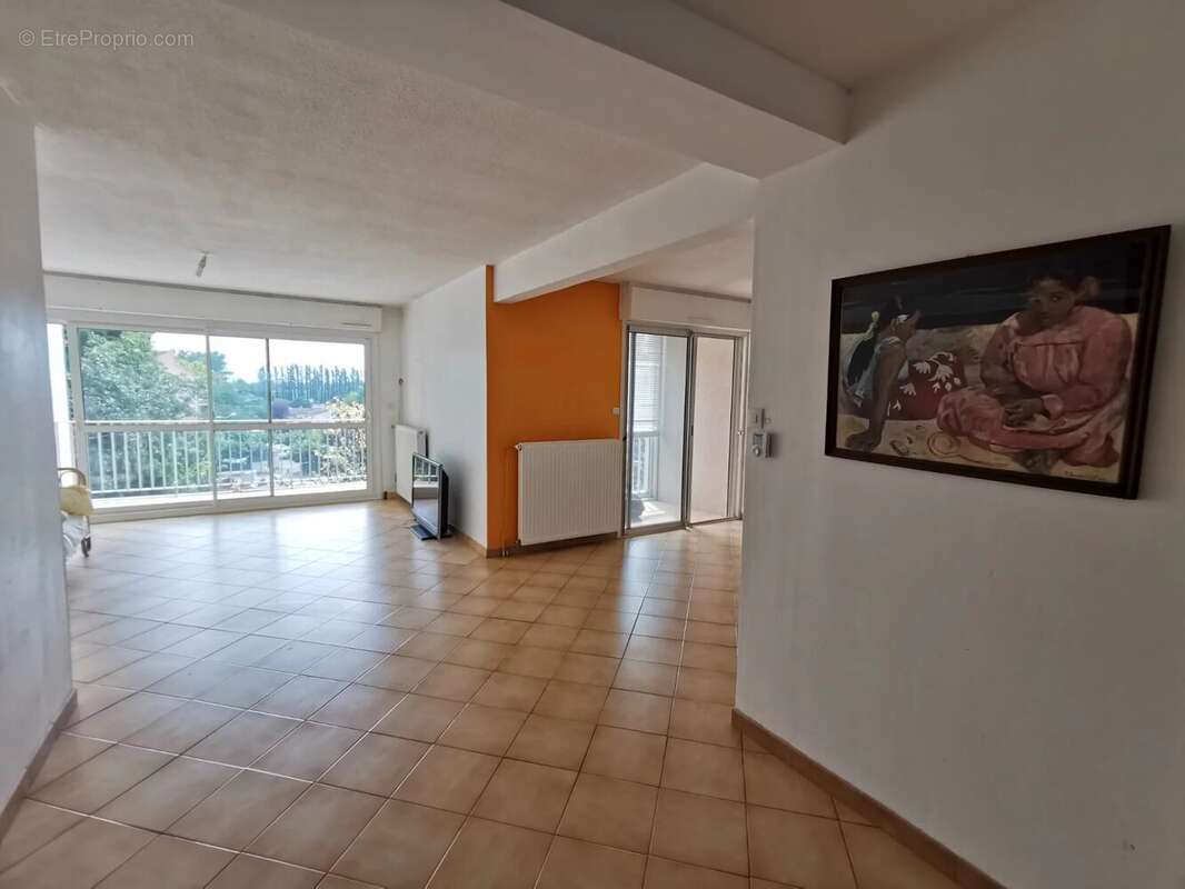 Appartement à RAMONVILLE-SAINT-AGNE