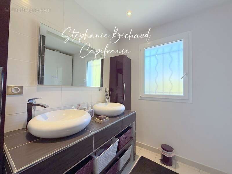 Maison à CHATEAUVIEUX