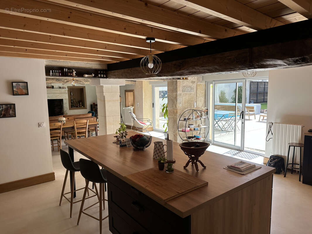 Maison à COGNAC