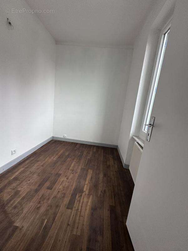 Maison 75 m² à La Porcherie  - photo 6