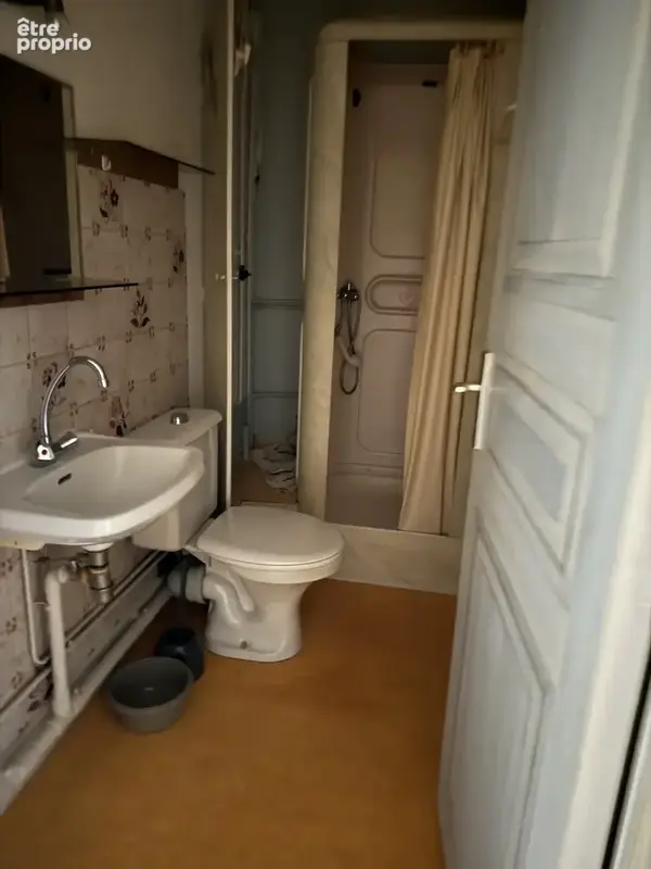 Appartement - Proche centre ville - photo 6