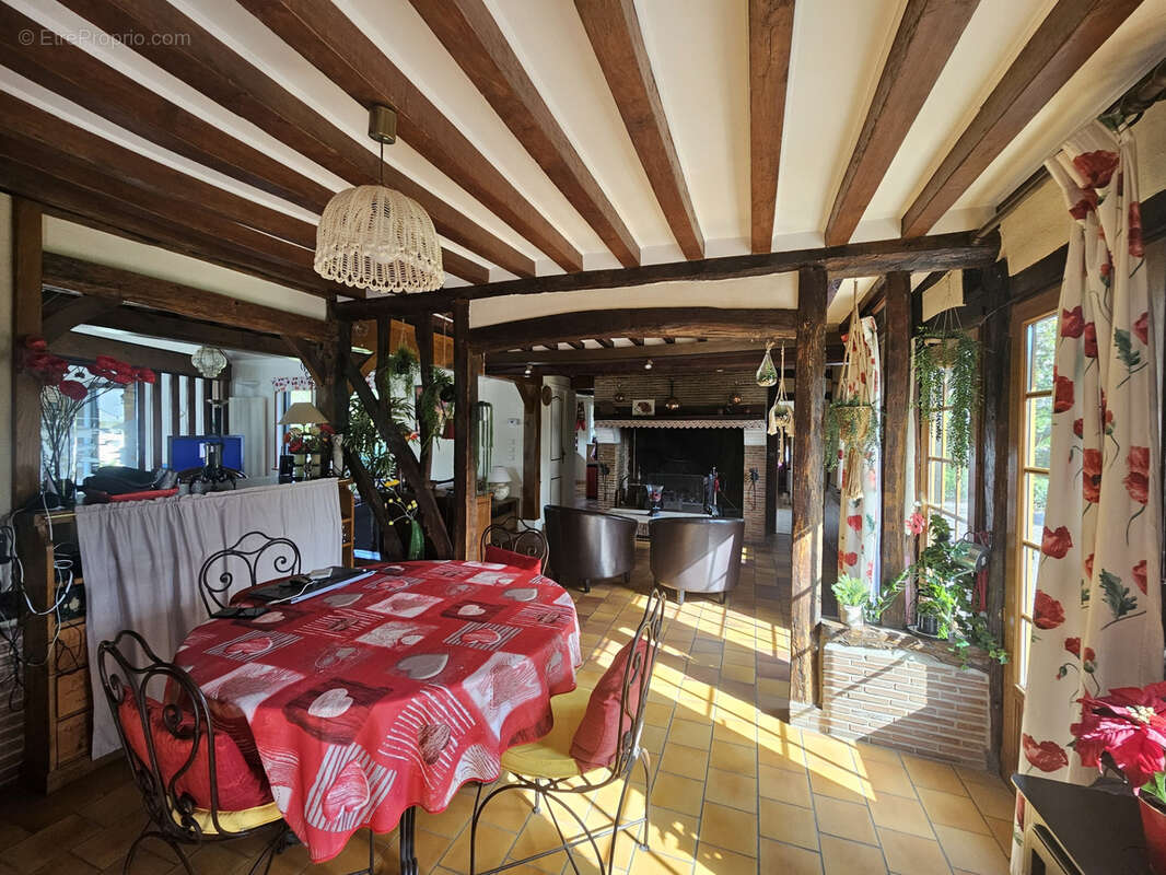 Maison à BERNAY