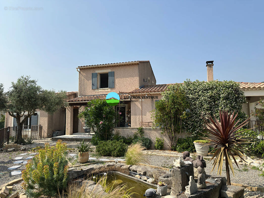 Maison à CAROMB