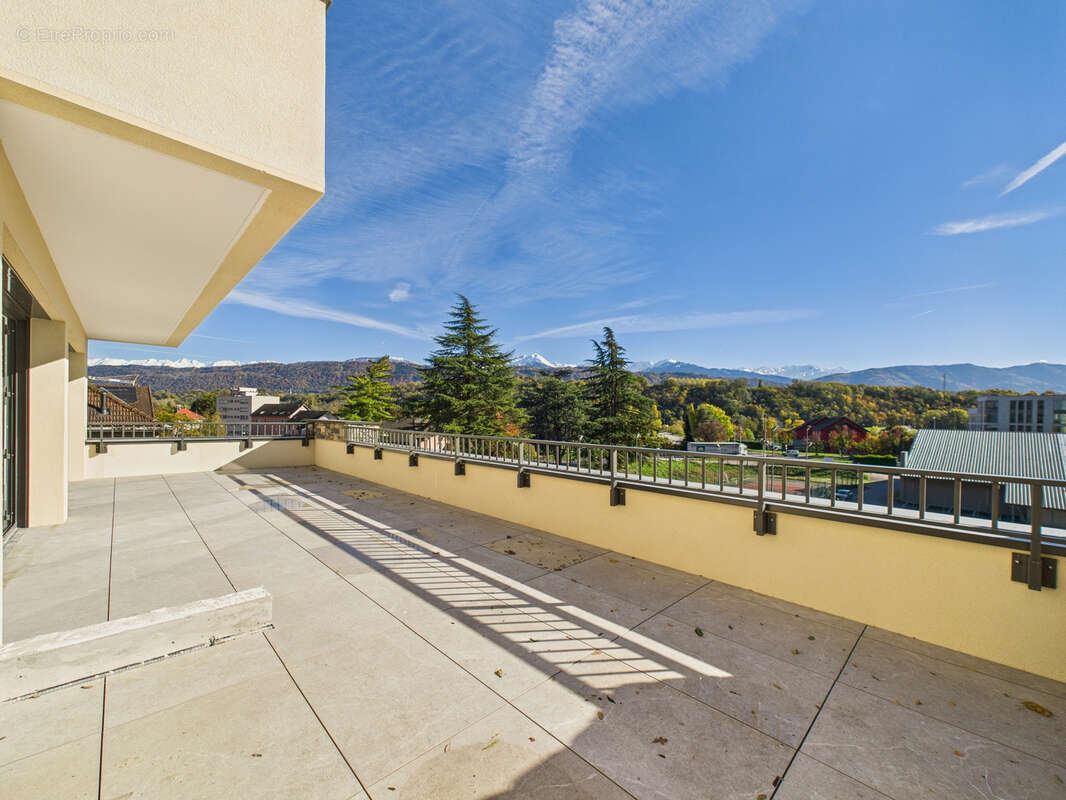 Appartement à MONTMELIAN