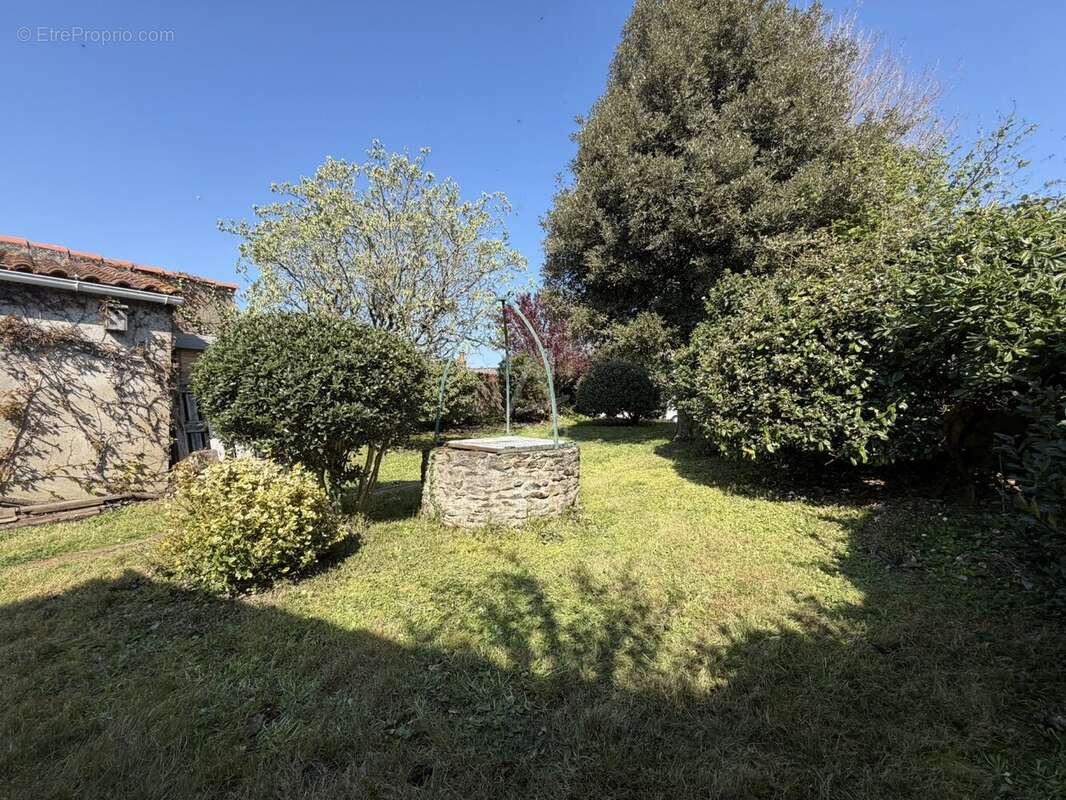 Maison à SAINT-REVEREND